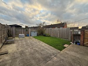 Elgar Close Great Sutton